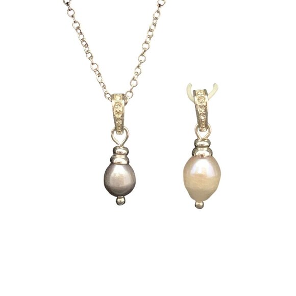 Avon Silver Tone Necklace With 4 Freshwater Pearl Changeable Pendants (1654) - Picture 3 of 5